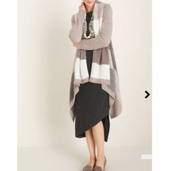 Chico's Drape Front Colorblock Cardigan Size 2P / US LP Beige Taupe Boho Knit - Picture 1 of 9